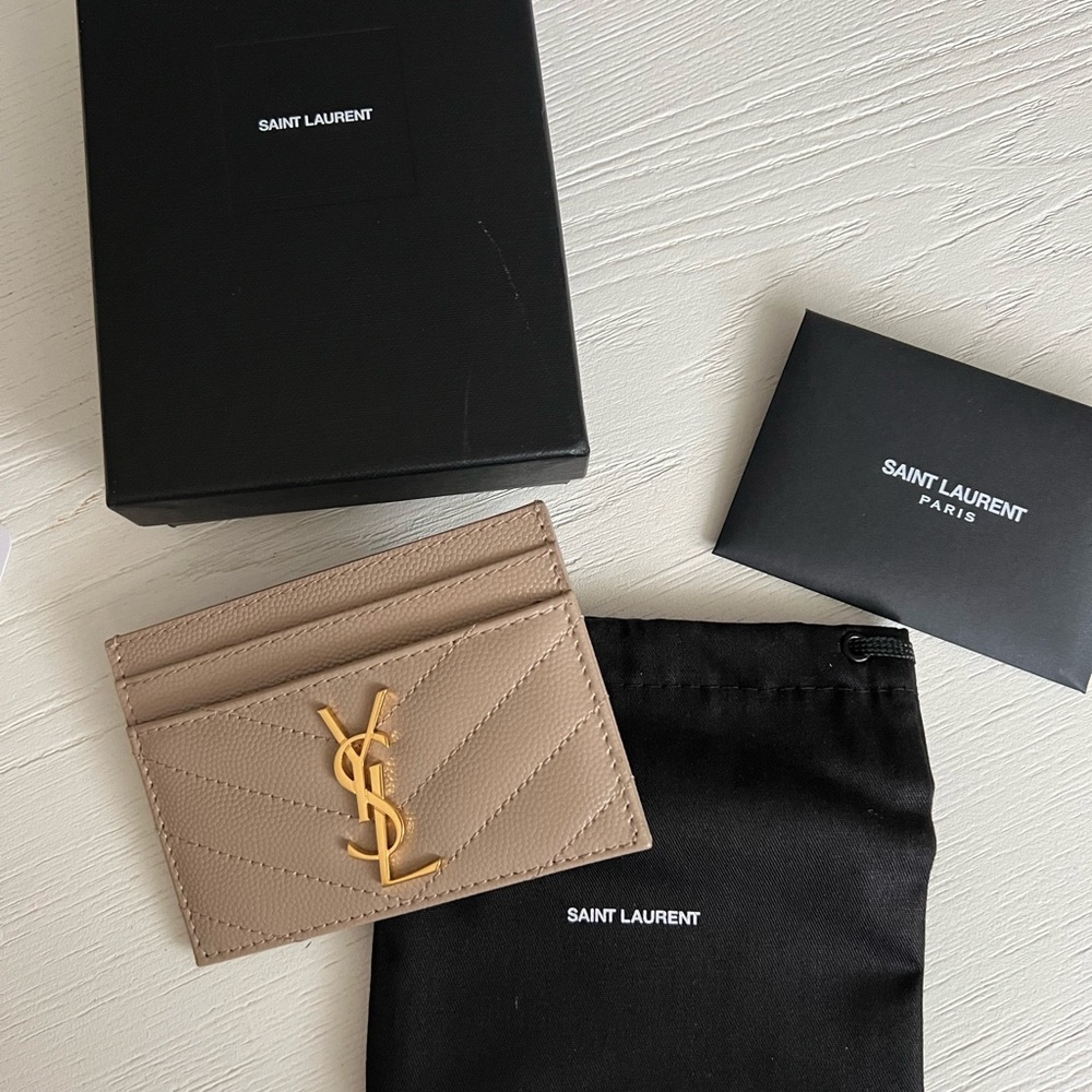 AUTHENTIC New Saint Laurent Tan Card Holder